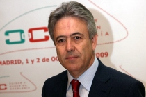 Dr. Emilio Alba, oncólogo