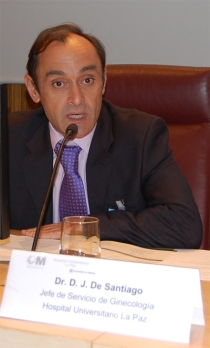Dr. Javier De Santiago, jefe de Servicio de Obstetricia del Hospital Universitario La Paz de Madrid.